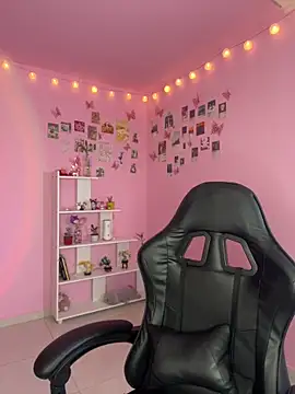 Davne  online show from 02-14-26, 03:18