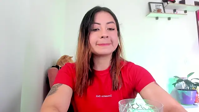 Snapshot of MaddieHunter chatting on 02-11-26, 02:17 MaddieHunter online show from 02-11-26, 02:17