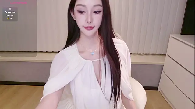 LULUbbaby 520 online show from 04-12-26, 02:53