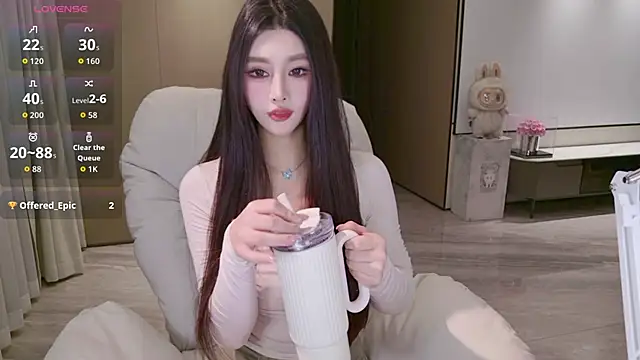 LULUbbaby 520 online show from 11-30-25, 03:13