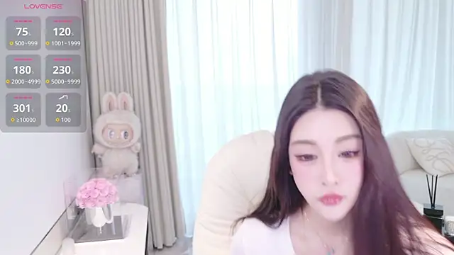 Snapshot of LULUbbaby_520 chatting on 01-16-26, 07:23 LULUbbaby 520 online show from 01-16-26, 07:23