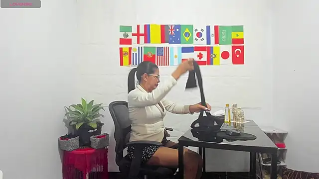 Miss clarepocahose online show from 06-15-26, 01:06
