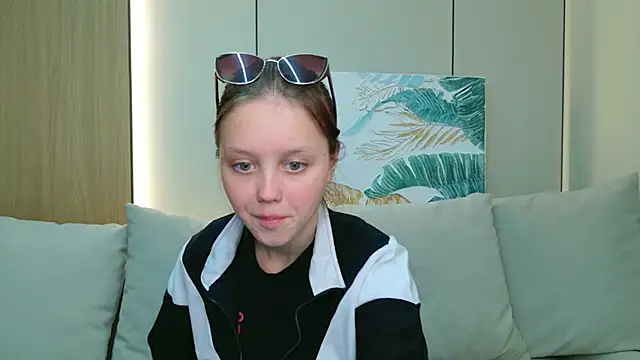 Snapshot of Samantha_Martines chatting on 02-14-26, 03:34 Samantha Martines online show from 02-14-26, 03:34