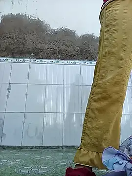 Lin-kute98 online show from 03-11-26, 12:26