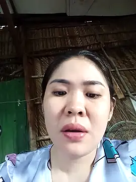 Snapshot of Lin-kute98 chatting on 01-13-26, 01:31 Lin-kute98 online show from 01-13-26, 01:31