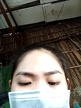 Lin-kute98 online show from 02-08-26, 01:47