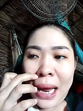 Snapshot of Lin-kute98 chatting on 01-15-26, 12:47 Lin-kute98 online show from 01-15-26, 12:47