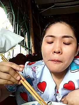 Lin-kute98 online show from 01-17-26, 01:31