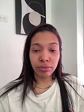 KarolRojas 22 online show from 06-11-26, 09:01