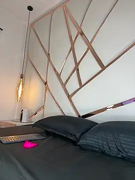 Snapshot of Celeste_Valencia_ chatting on 01-15-26, 04:05 Celeste Valencia online show from 01-15-26, 04:05