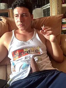 angelxxx95 online show from 05-04-26, 05:05