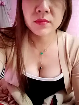 Lily-ross22 online show from 01-07-26, 08:41