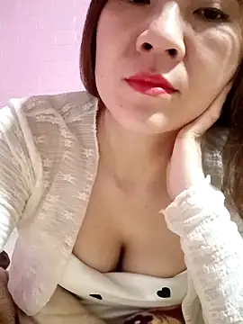 Lily-ross22 online show from 12-21-25, 06:31