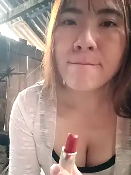 Lily-ross22 online show from 12-04-25, 04:44