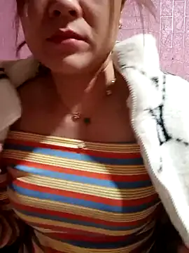 Lily-ross22 online show from 11-28-25, 11:49