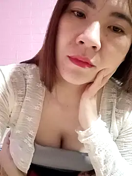 Lily-ross22 online show from 12-14-25, 04:45