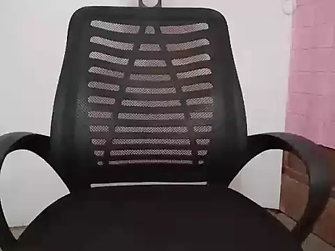 Snapshot of Lily-ross22 chatting on 04-11-26, 02:41 Lily-ross22 online show from 04-11-26, 02:41