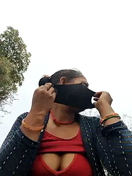 Punam panjabi online show from 12-22-25, 10:26