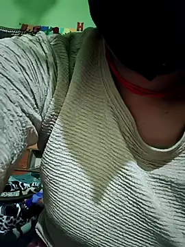 Snapshot of Punam_panjabi chatting on 02-22-26, 08:10 Punam panjabi online show from 02-22-26, 08:10