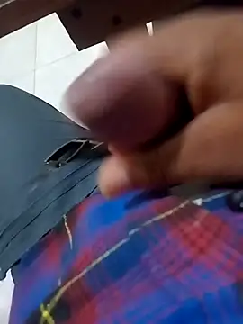 Snapshot of LovelyHughes chatting on 03-03-26, 12:17 LovelyHughes online show from 03-03-26, 12:17