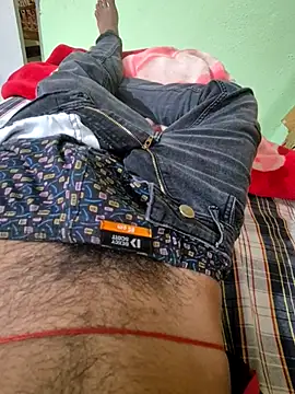 telugupillodu001 online show from 11-29-25, 10:59