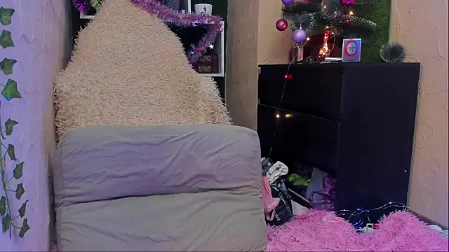 Snapshot of amelialy chatting on 01-09-26, 07:04 amelialy online show from 01-09-26, 07:04