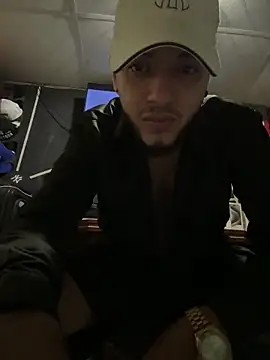 tratosucio online show from 12-19-25, 07:44