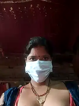 Snapshot of Curvy_Vamikaa chatting on 12-18-25, 07:13 Curvy Vamikaa online show from 12-18-25, 07:13