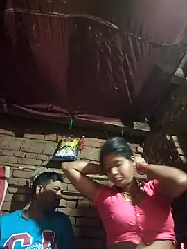 Snapshot of Curvy_Vamikaa chatting on 12-19-25, 08:11 Curvy Vamikaa online show from 12-19-25, 08:11