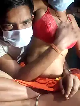 Snapshot of Curvy_Vamikaa chatting on 12-01-25, 09:48 Curvy Vamikaa online show from 12-01-25, 09:48