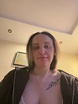 TomilaSi online show from 01-06-26, 04:00