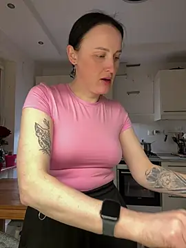 TomilaSi online show from 03-24-26, 10:10