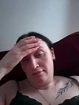 TomilaSi online show from 02-05-26, 10:49