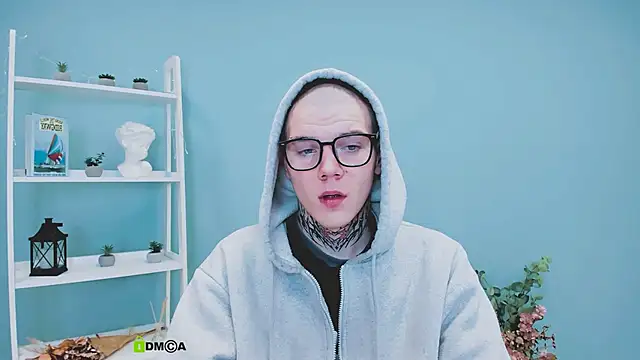 drew soft  online show from 11-24-25, 02:39