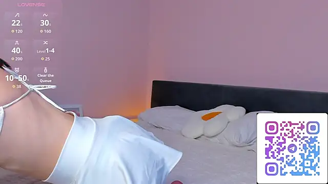 lally cute online show from 12-15-25, 11:27