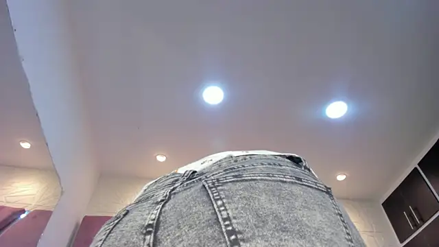 Snapshot of sol-angel chatting on 04-20-26, 03:57 sol-angel online show from 04-20-26, 03:57