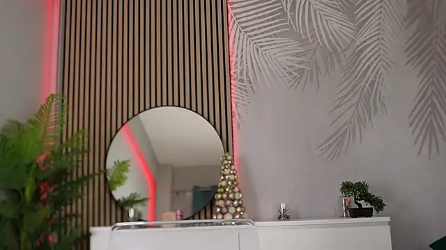 Jessy Cruz  online show from 12-23-25, 05:51