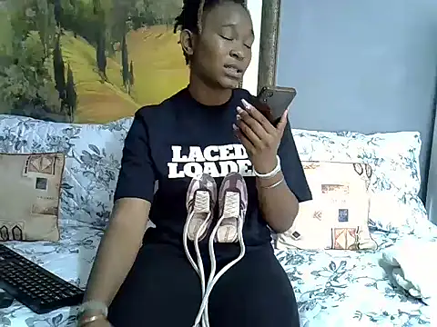 JuicyEbonyGoddess online show from 12-01-25, 11:33