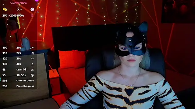 Snapshot of _Sweet__Cat_ chatting on 05-02-26, 05:18 Sweet Cat online show from 05-02-26, 05:18