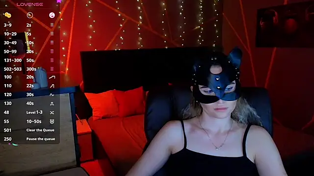 Snapshot of _Sweet__Cat_ chatting on 04-30-26, 08:57 Sweet Cat online show from 04-30-26, 08:57