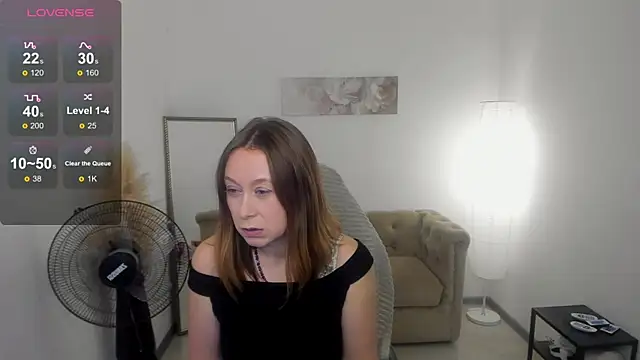 Brooke lover online show from 11-25-25, 09:59