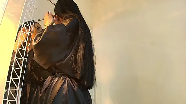 HallieStone online show from 04-10-26, 11:39