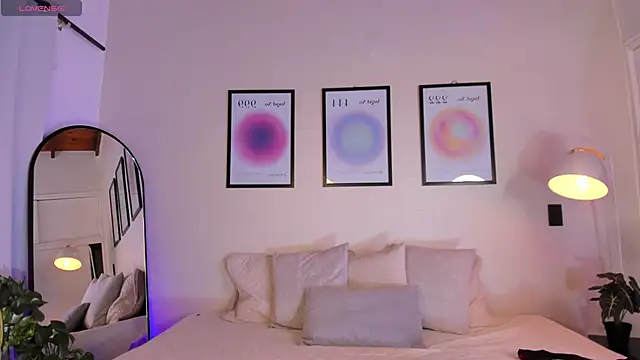 AmaraStorm online show from 03-10-26, 07:40