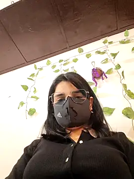 Snapshot of Sexolinaa chatting on 05-11-26, 07:32 Sexolinaa online show from 05-11-26, 07:32