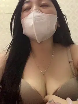 Snapshot of lana-kan chatting on 05-28-26, 01:17 lana-kan online show from 05-28-26, 01:17