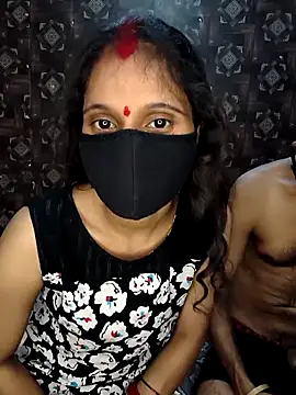 Snapshot of Sexy_komal02 chatting on 05-03-26, 04:32 Sexy komal02 online show from 05-03-26, 04:32
