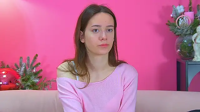 Snapshot of LilyLanes chatting on 12-18-25, 07:02 LilyLanes online show from 12-18-25, 07:02