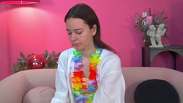 Snapshot of LilyLanes chatting on 01-12-26, 07:37 LilyLanes online show from 01-12-26, 07:37