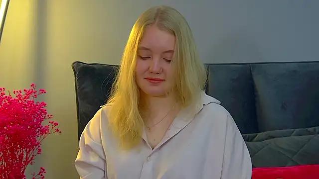 EmilyEvanse online show from 02-01-26, 06:33