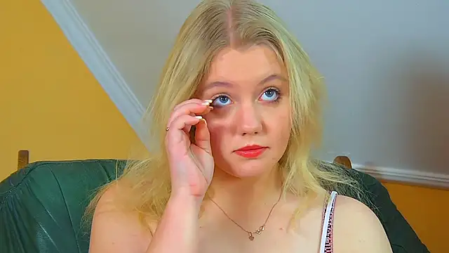 EmilyEvanse online show from 02-10-26, 08:13